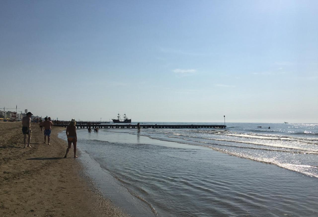 Appartamenti De Lazzari Lido di Jesolo Kültér fotó